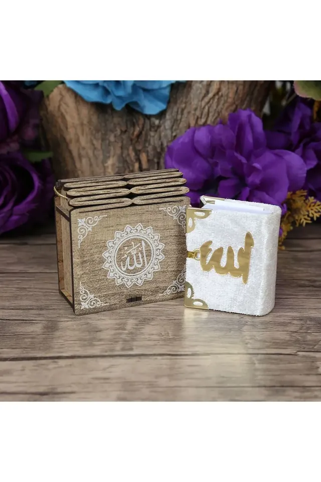 Mini Ahşap Kutu & Mini Kur’an-ı Kerim (8X7CM)
